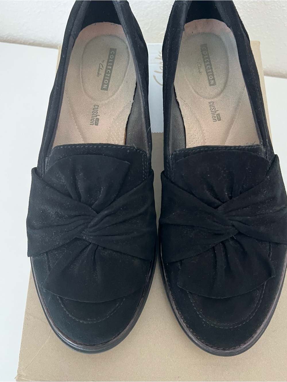 CLARKS-Collection B Black Knot-Front Slip-On Loafers